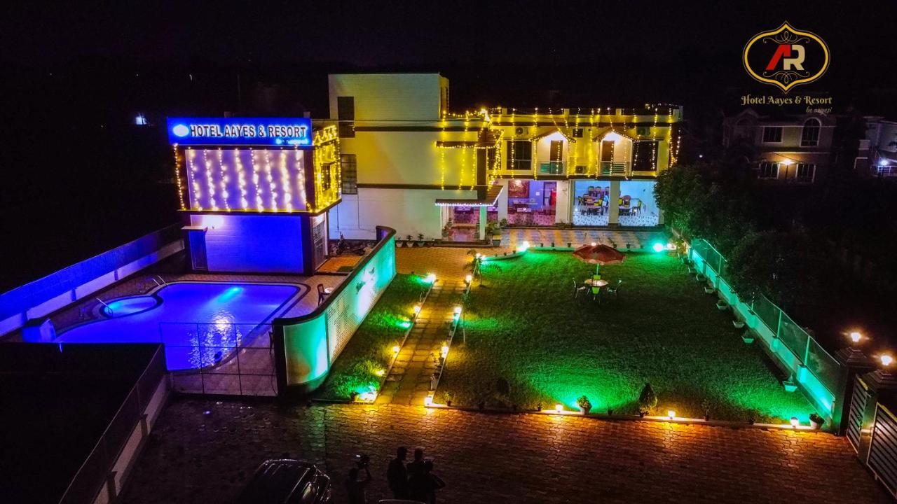 Hotel Aayes And Resort Shānti Niketan Εξωτερικό φωτογραφία