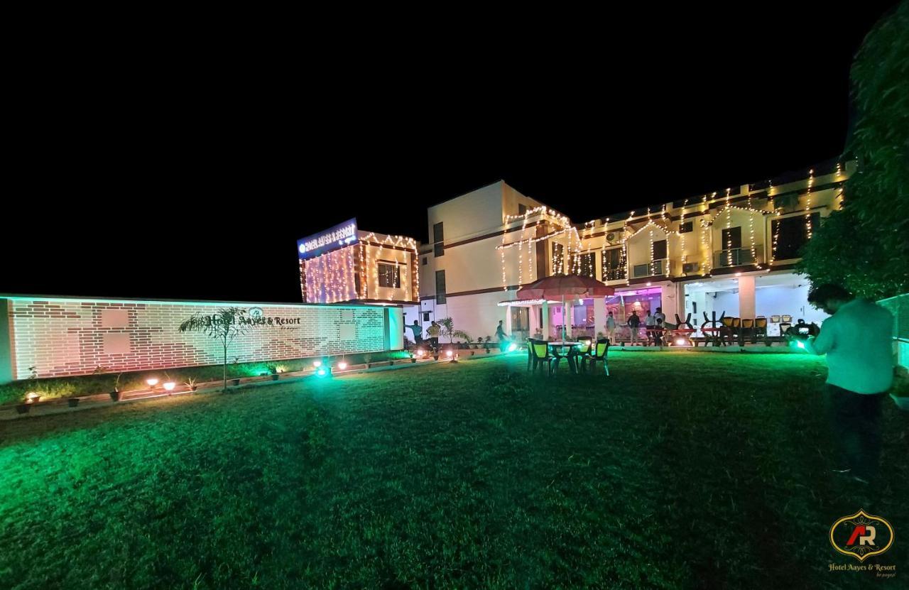 Hotel Aayes And Resort Shānti Niketan Εξωτερικό φωτογραφία