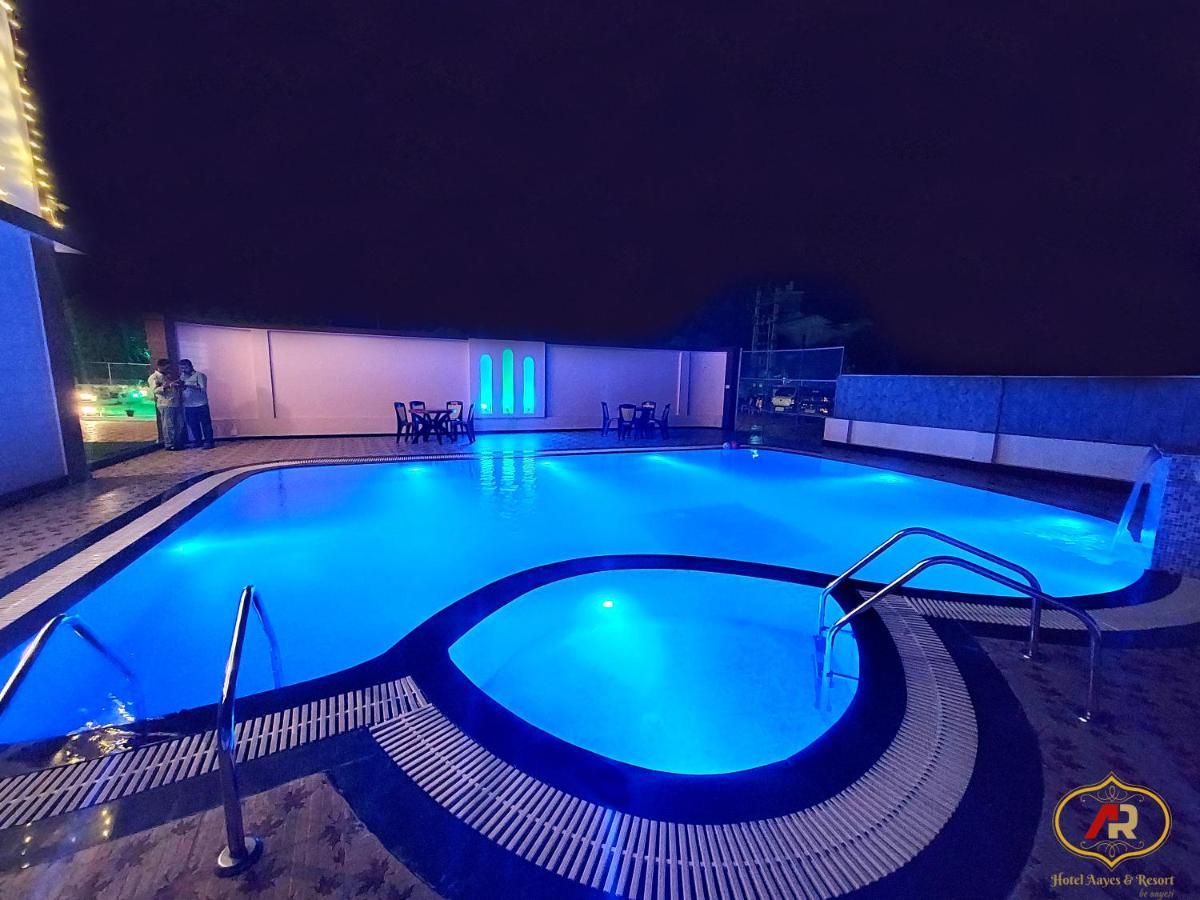 Hotel Aayes And Resort Shānti Niketan Εξωτερικό φωτογραφία